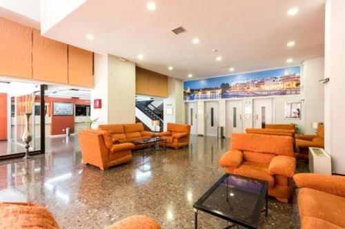 Triana In Hotel 24H 塞维利亚 外观 照片