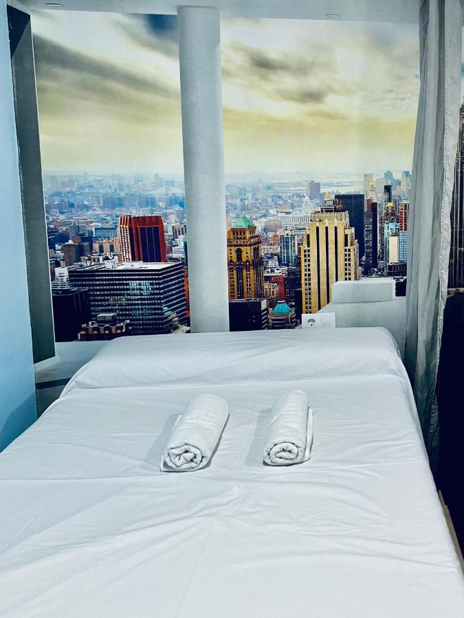 Triana In Hotel 24H 塞维利亚 外观 照片